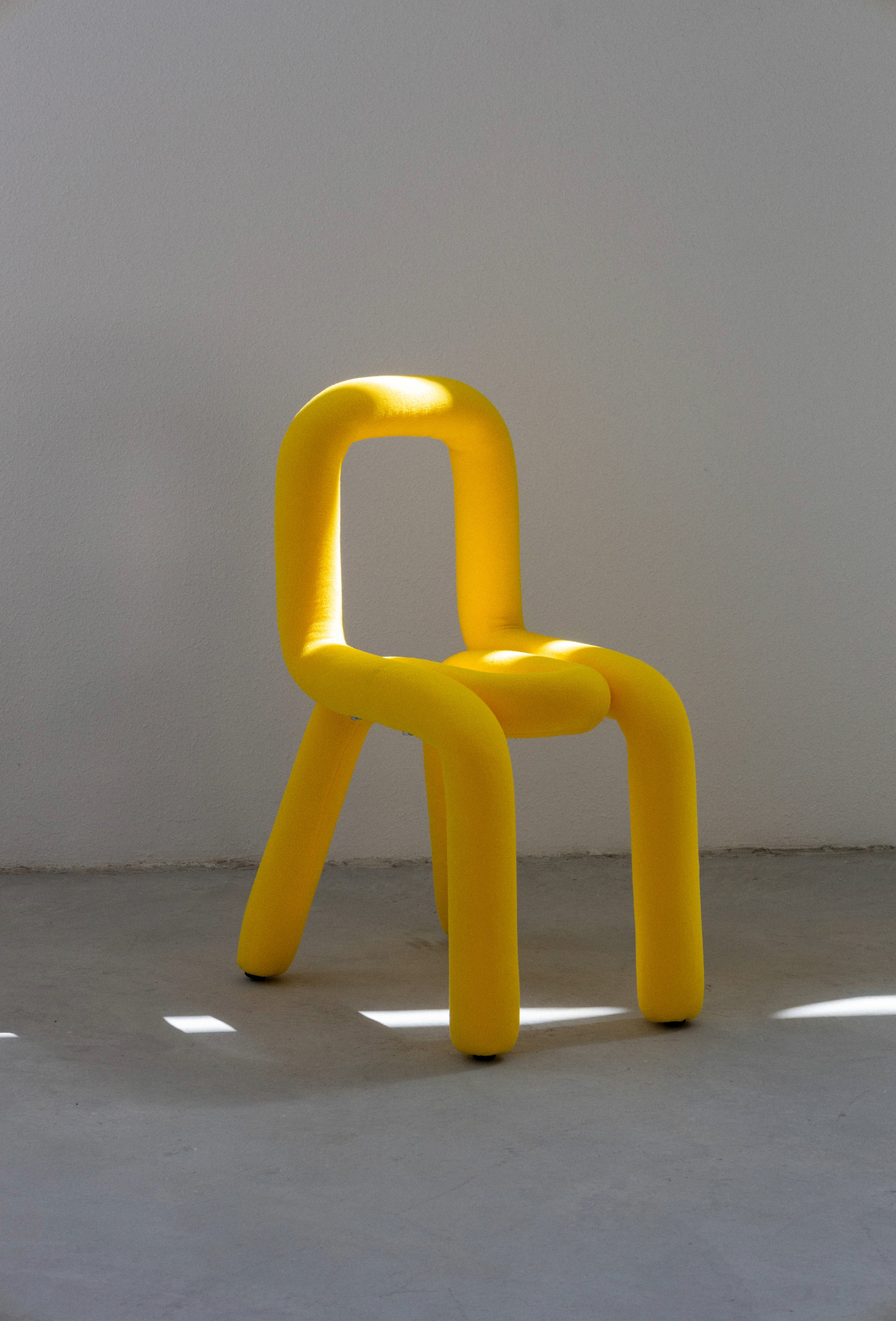 Mini bold chair - Forma - UAE - 0