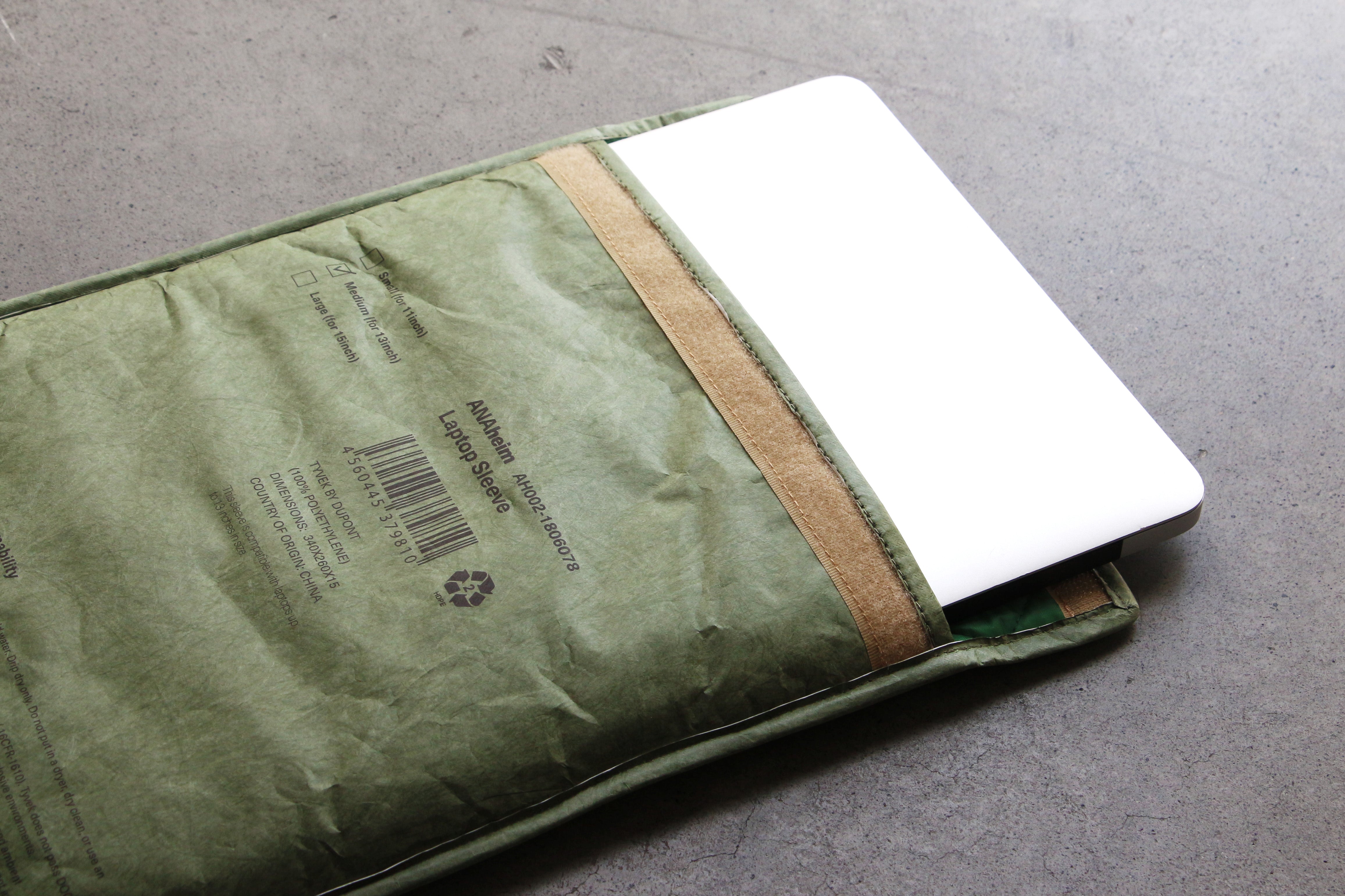 anaheimlaptopsleeve13inch_khaki_image_10