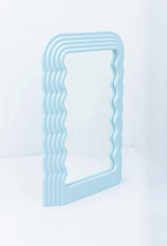 Medium wavy mirror - 15