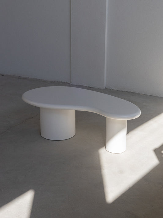 Curvy coffee table