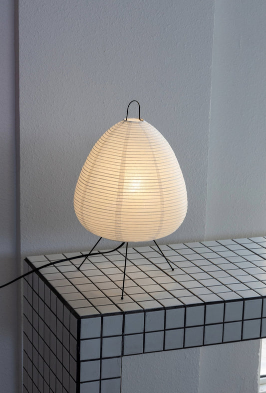 Akari 1A table lamp - Forma - UAE