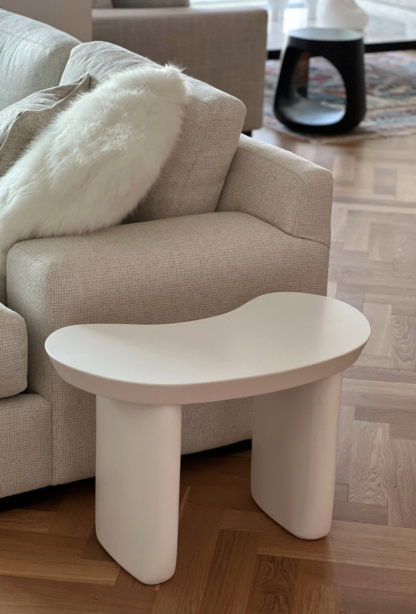 Bean side table - Forma - UAE