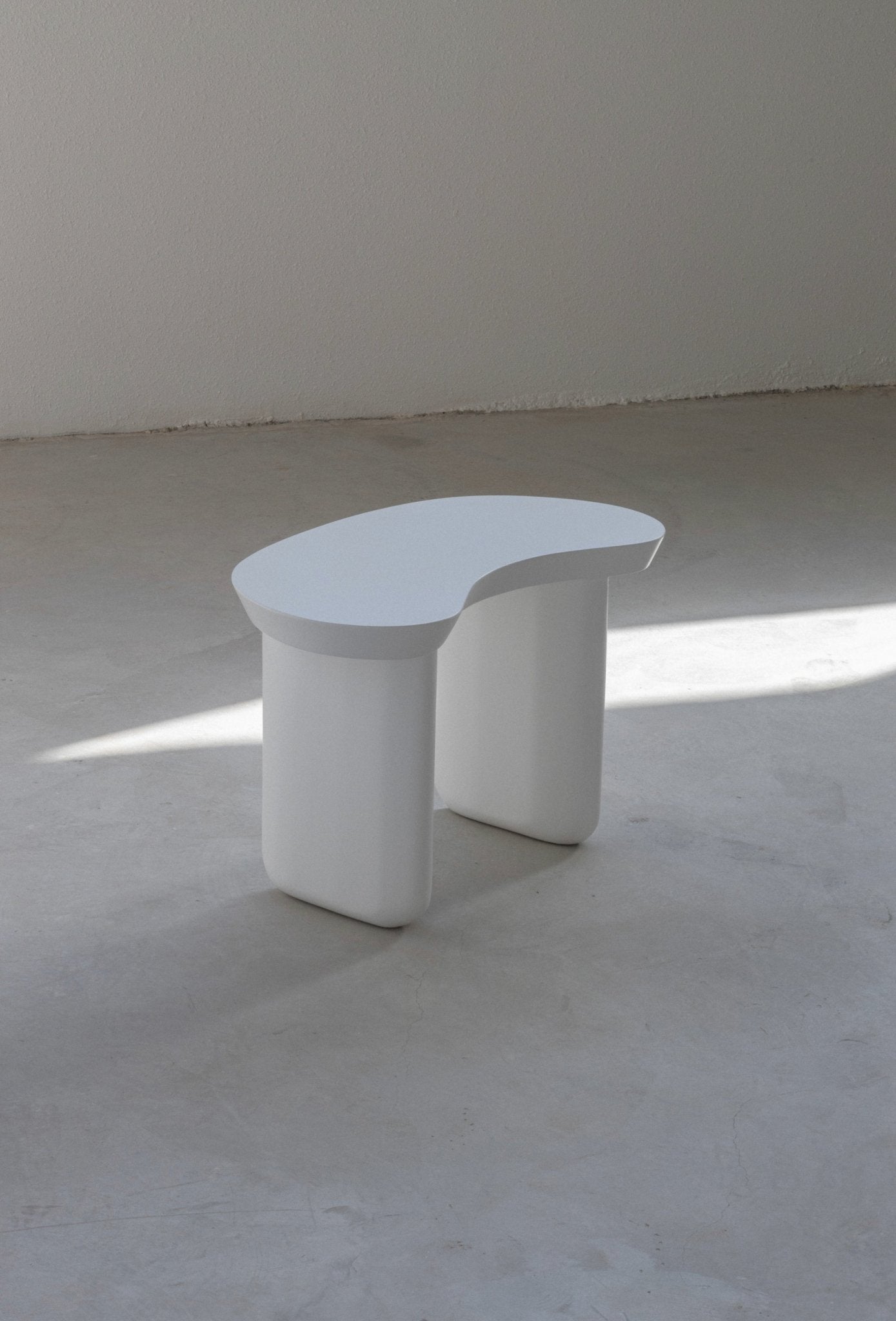 Bean side table - Forma - UAE