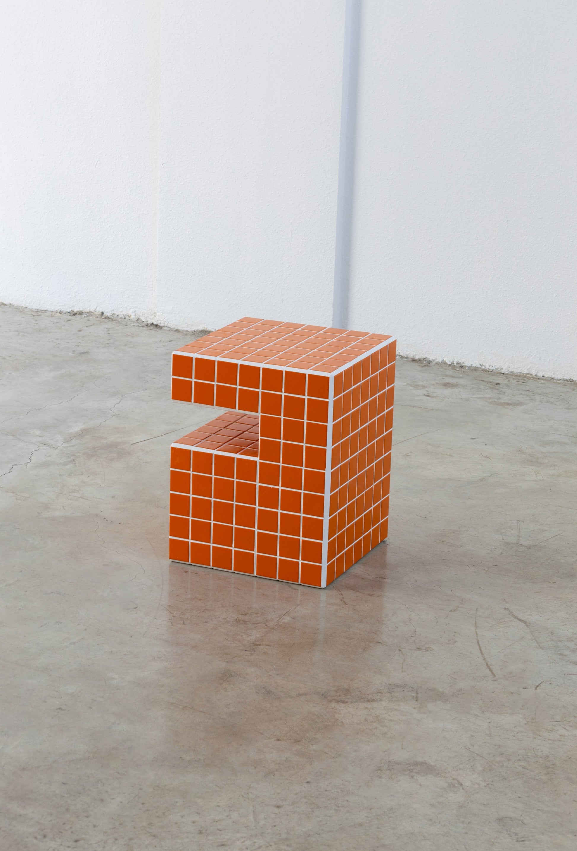 Tile side table - Forma - UAE - 12