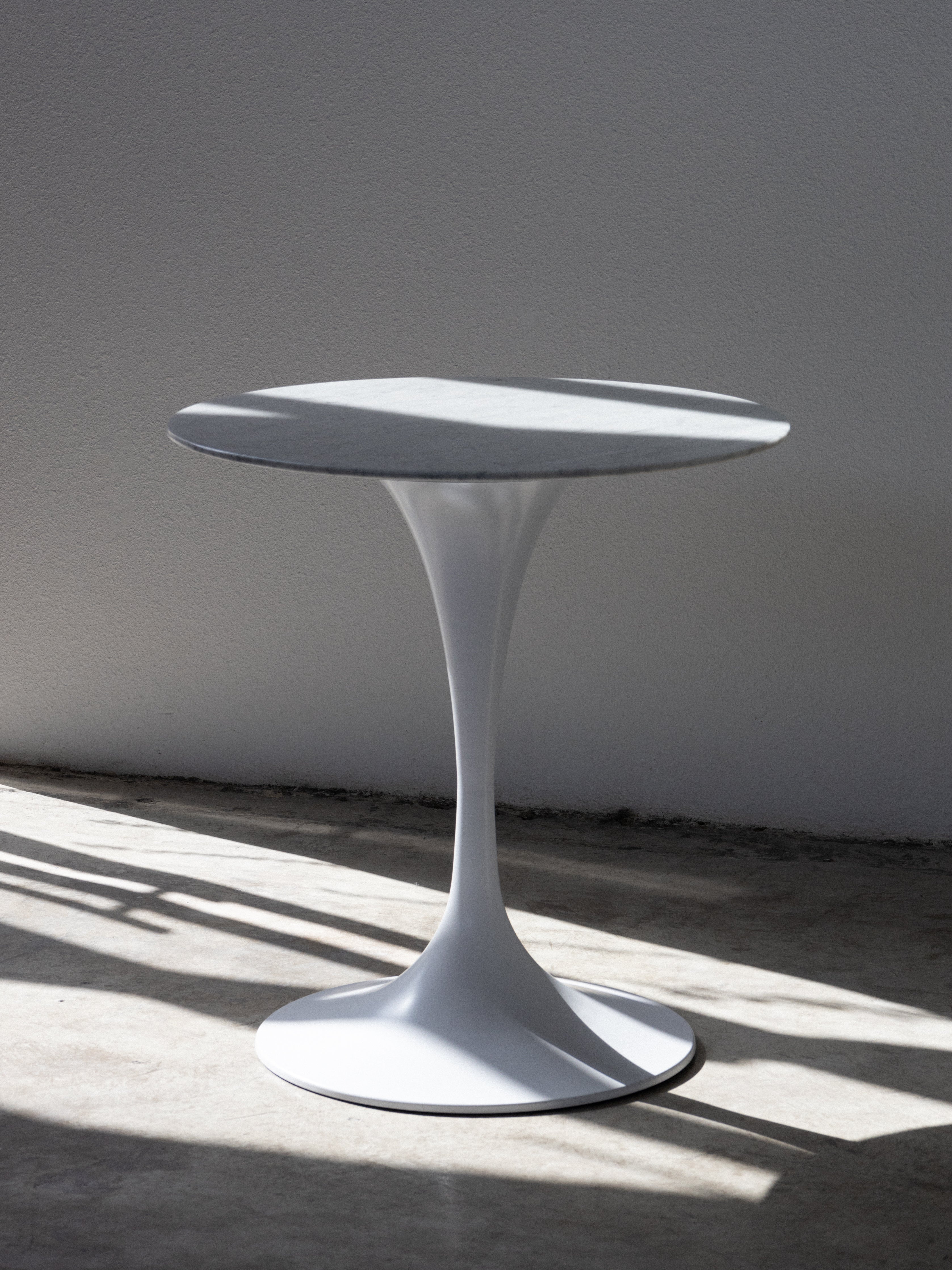 Marble Tulip Dining Table